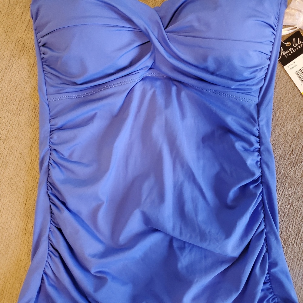 Tommy Bahama Tankini Top...Medium...NWT